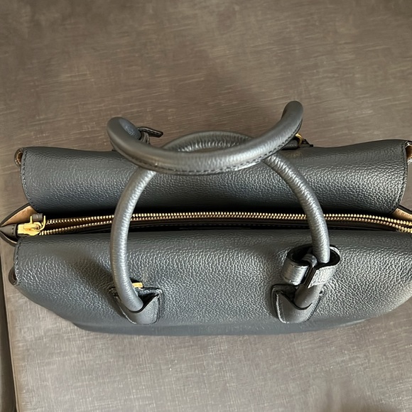 AUTHENTIC MCM "Milla" Medium Leather Tote - Picture 4 of 11